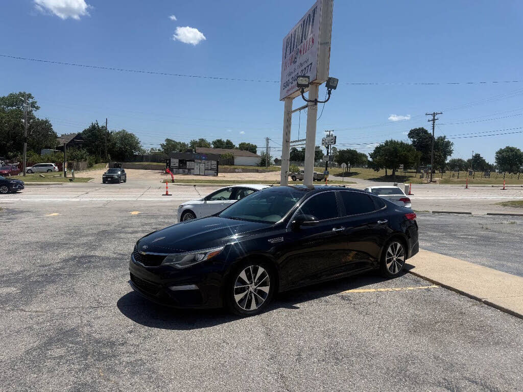2019 KIA Optima