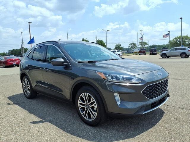 2020 FORD Escape