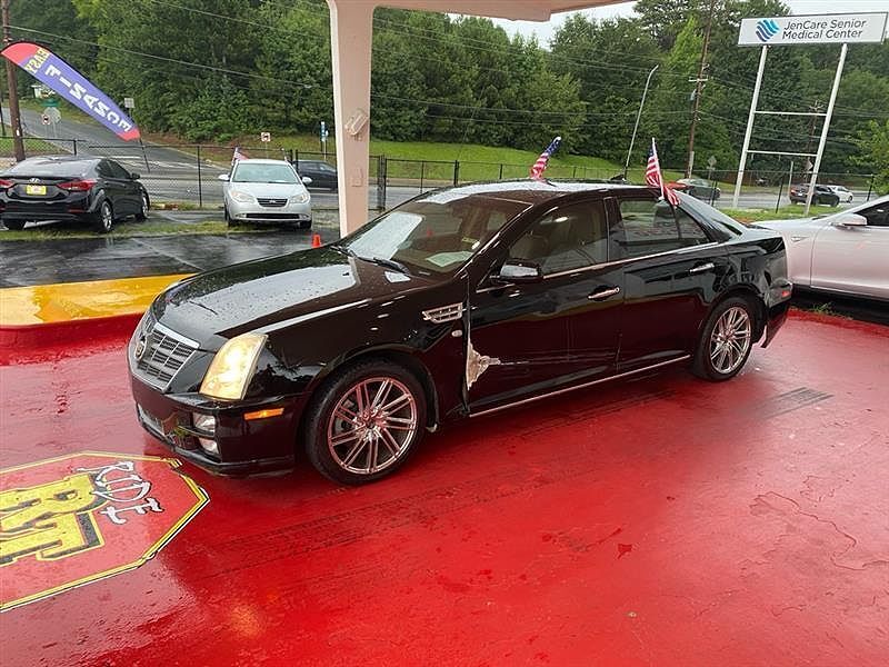 2011 CADILLAC STS