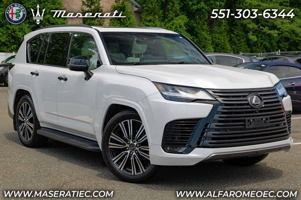 2024 LEXUS LX
