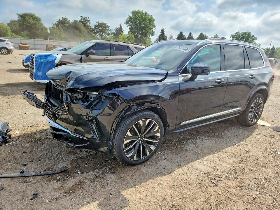 2026 VOLVO XC90
