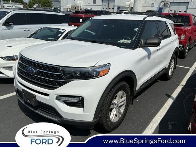 2021 FORD Explorer