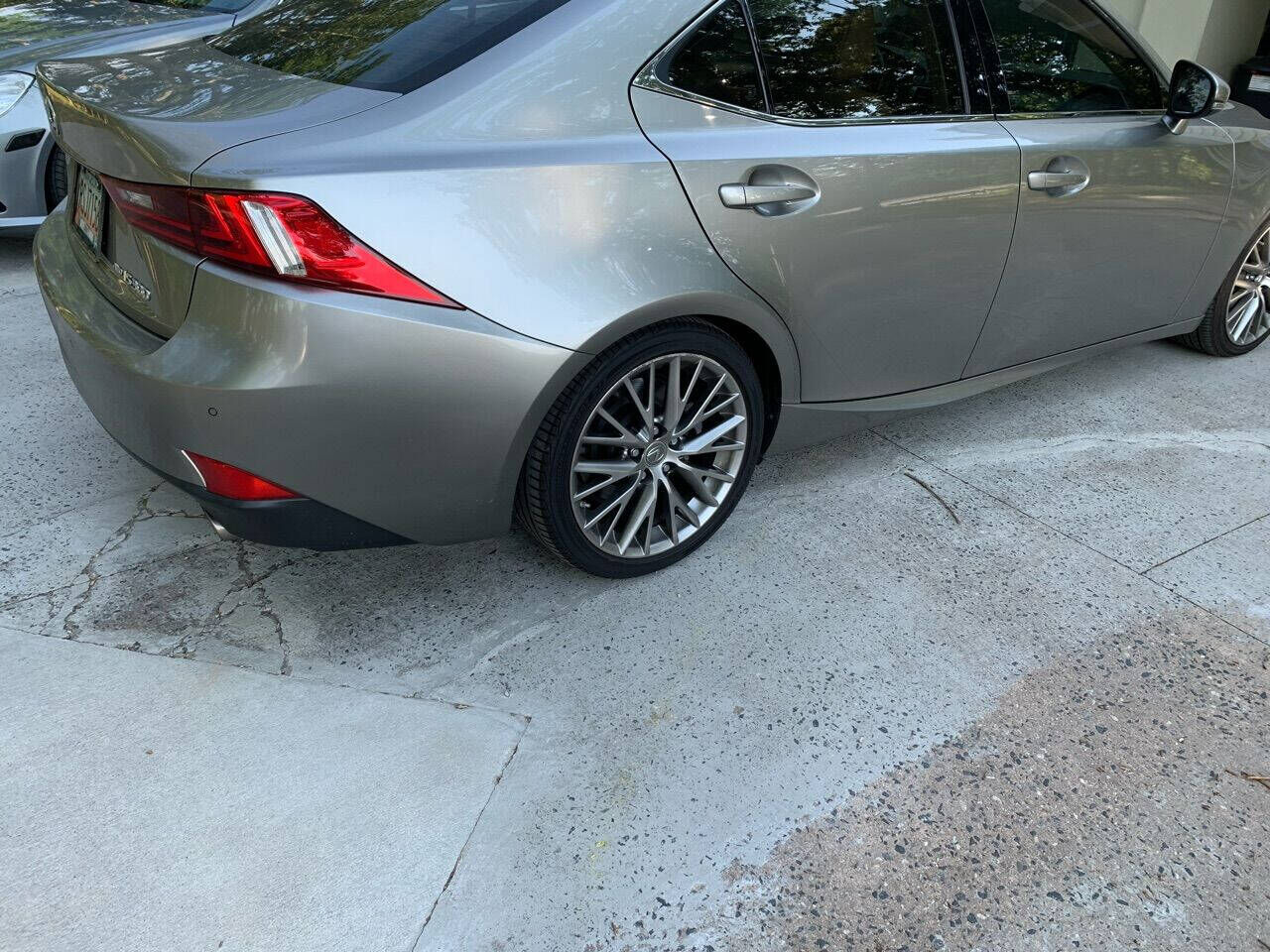 2016 LEXUS IS
