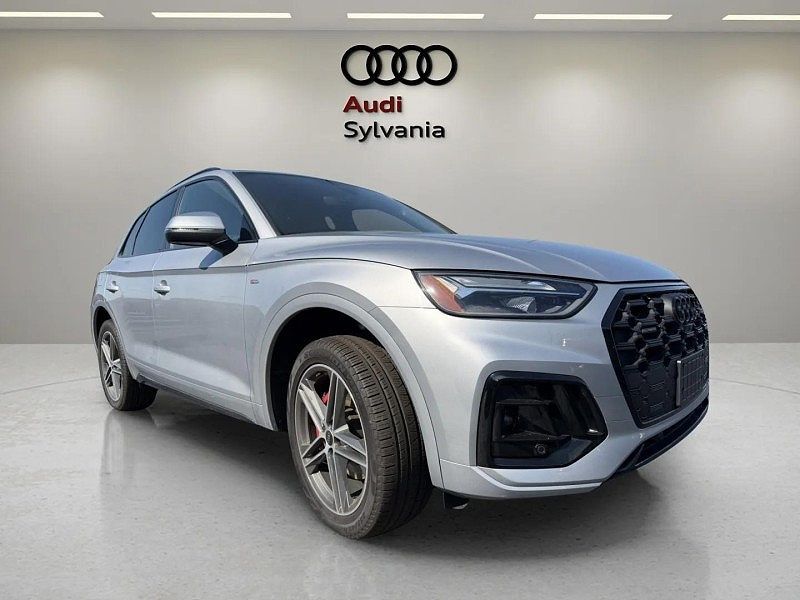 2025 AUDI Q5 e