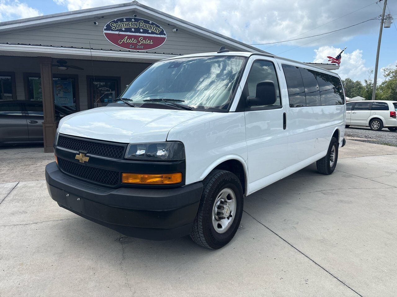 2024 CHEVROLET Express