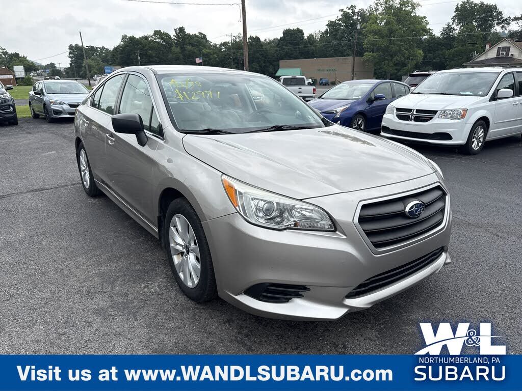 2017 SUBARU Legacy