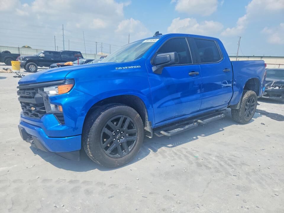 2024 CHEVROLET Silverado