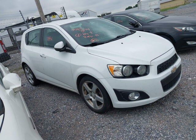 2016 CHEVROLET Sonic