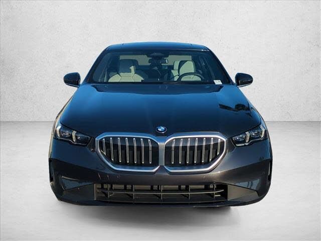 2026 BMW 540i