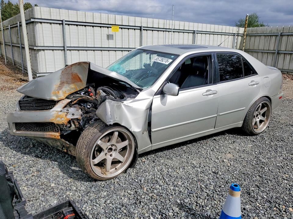 2005 LEXUS IS