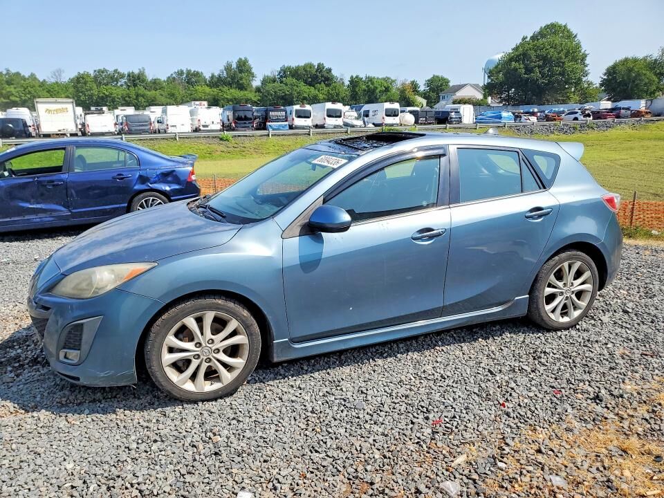 2010 MAZDA Mazda3
