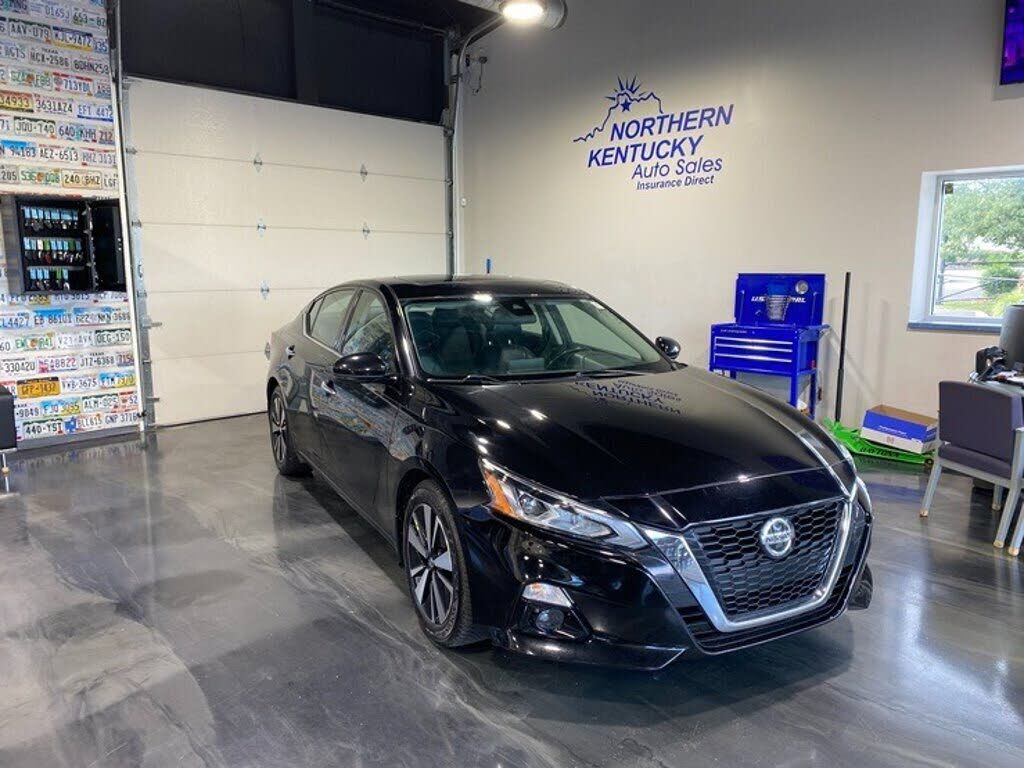 2022 NISSAN Altima