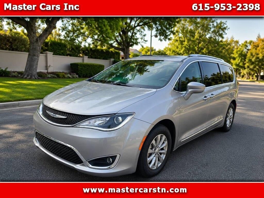 2019 CHRYSLER Pacifica