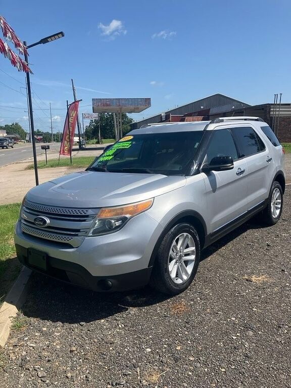 2011 FORD Explorer
