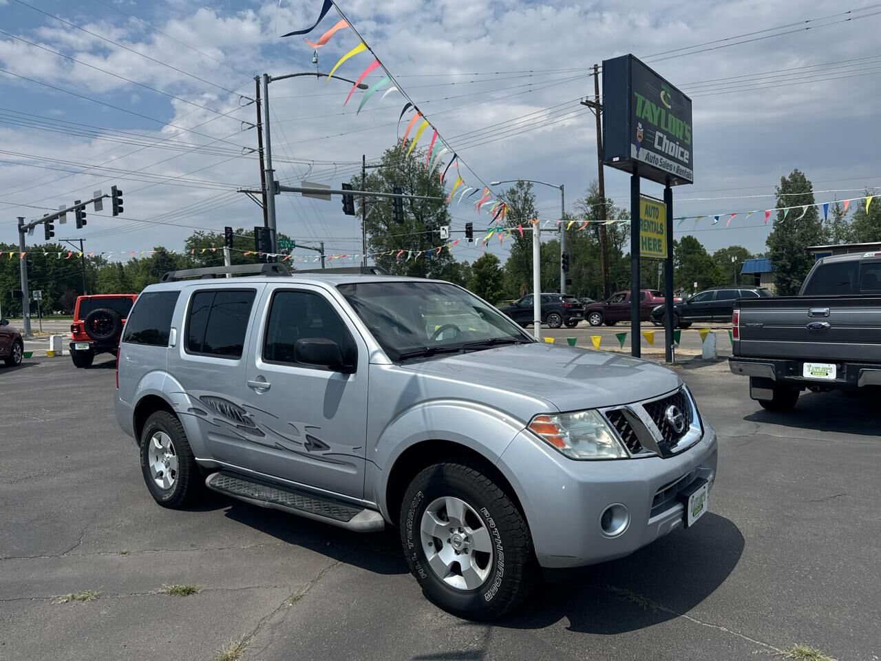 2011 NISSAN Pathfinder