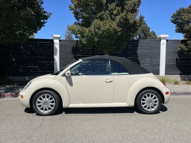 2005 VOLKSWAGEN Beetle