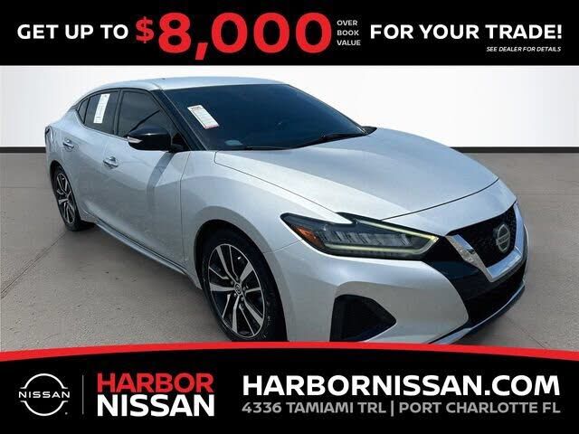 2022 NISSAN Maxima