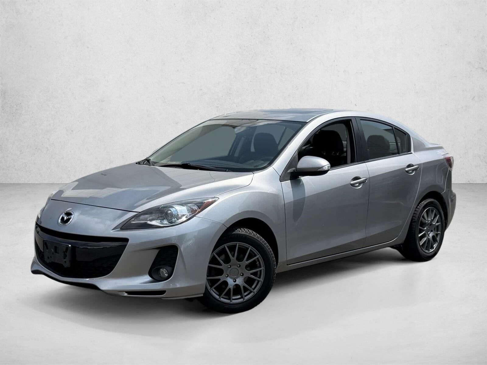 2013 MAZDA Mazda3