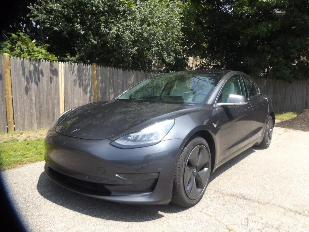 2018 TESLA Model 3