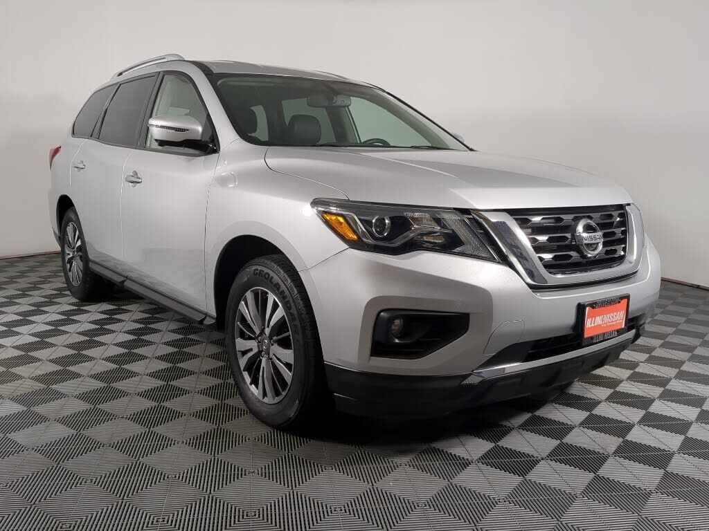 2018 NISSAN Pathfinder