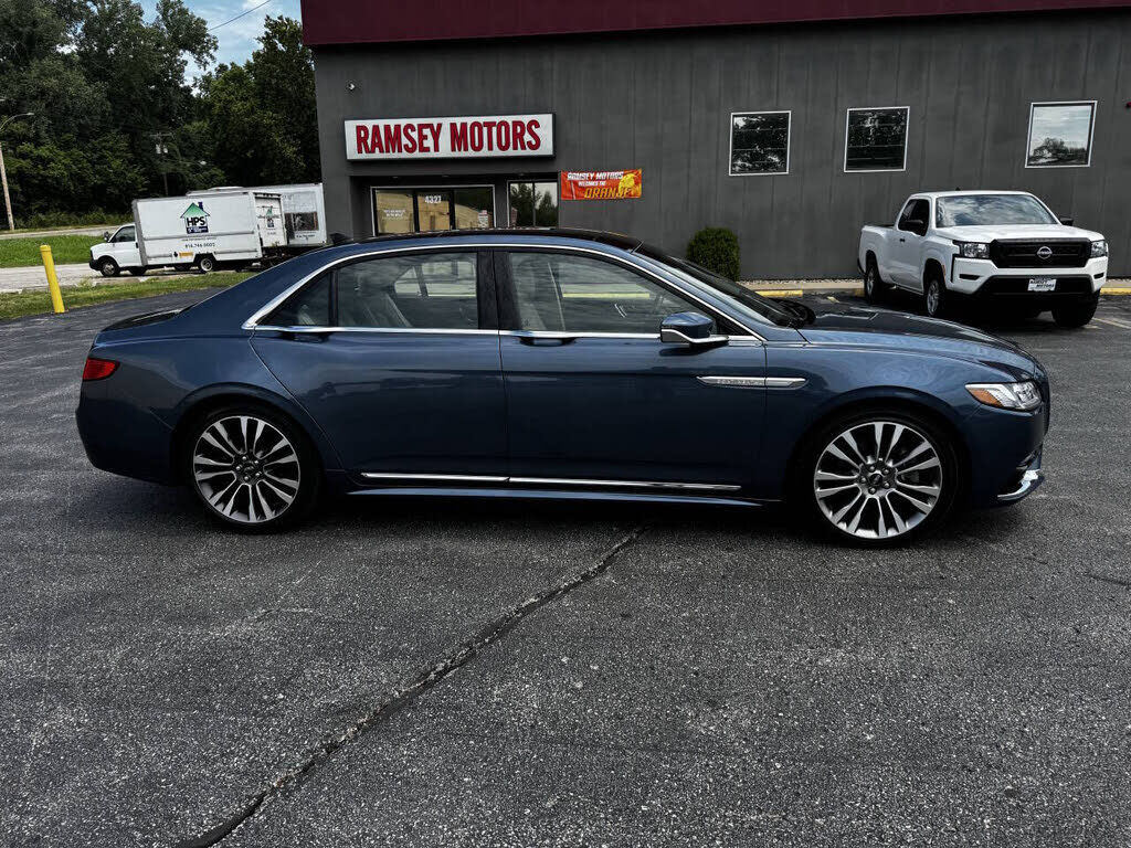 2019 LINCOLN Continental