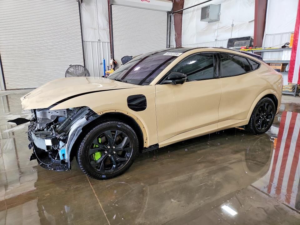 2021 FORD Mach-E