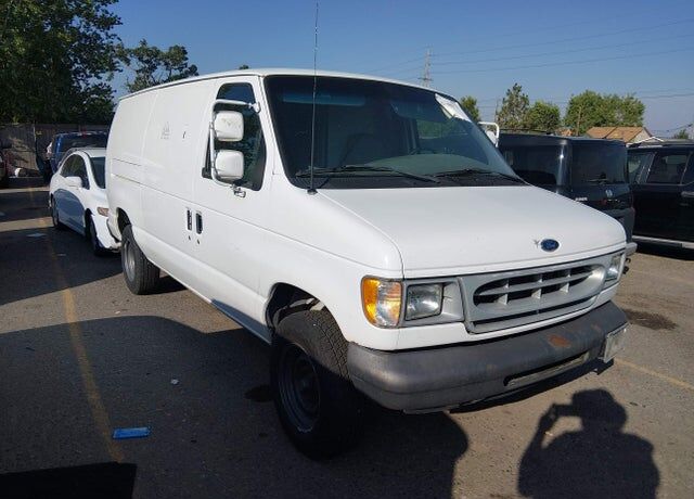 2000 FORD E-250