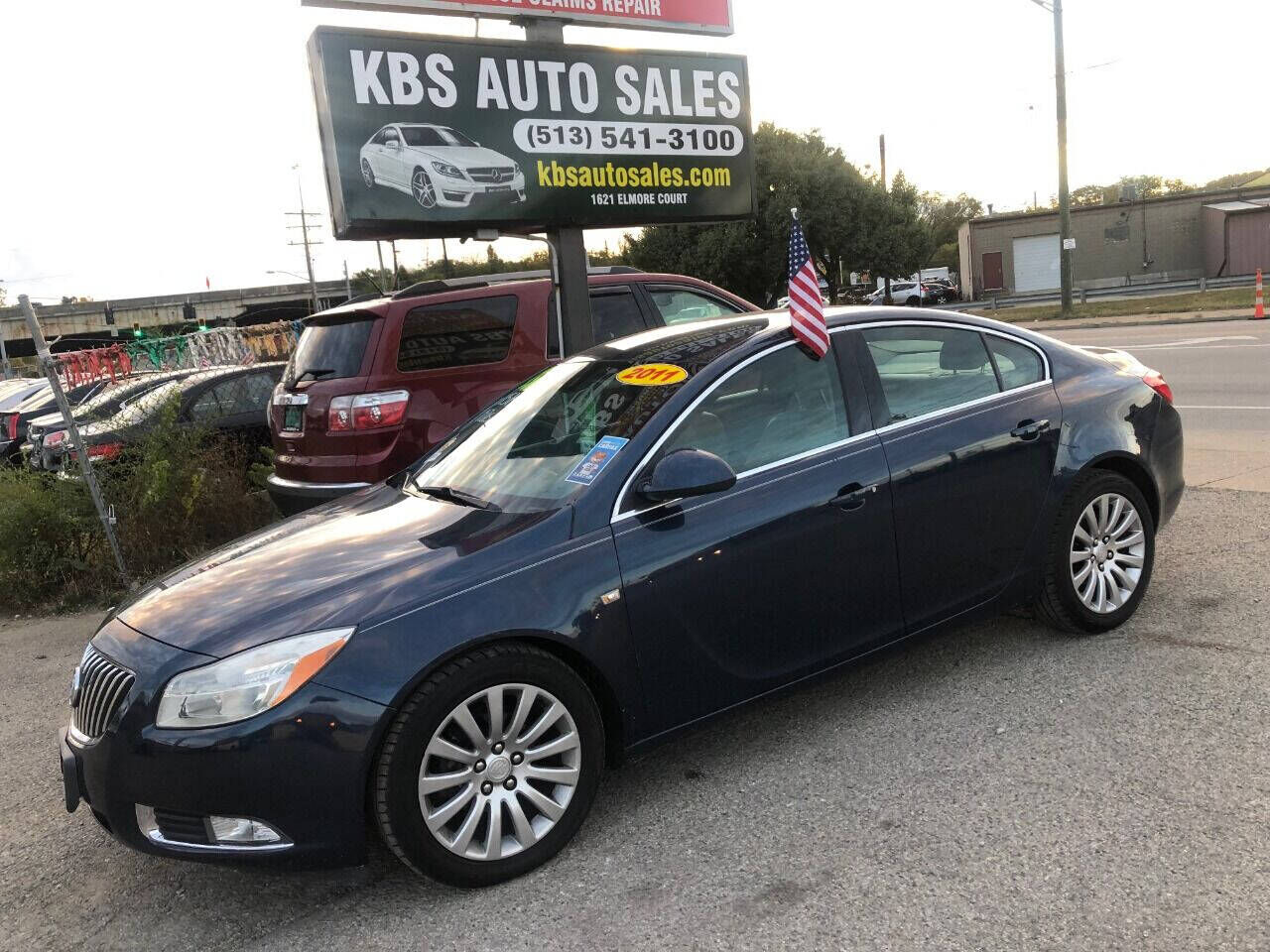 2011 BUICK Regal
