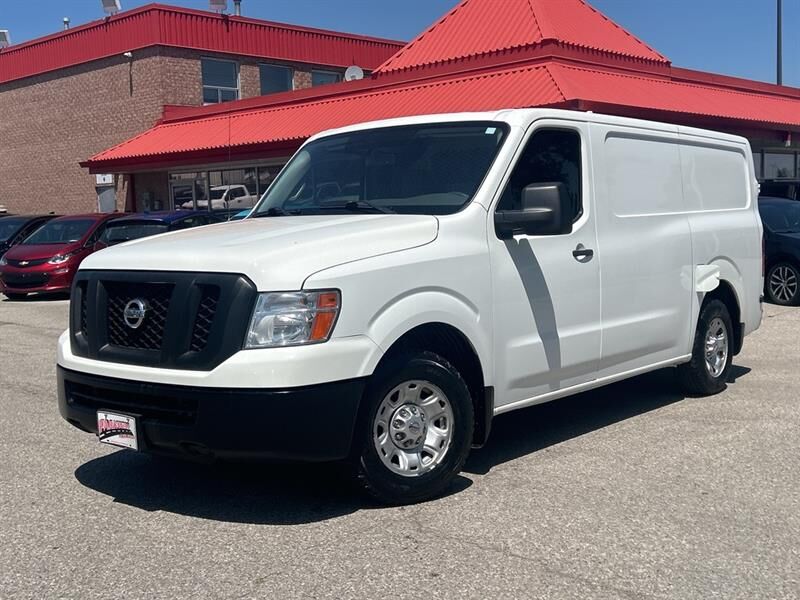 Nissan NV