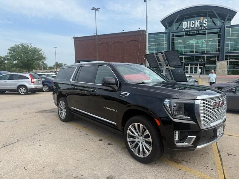 2023 GMC Yukon XL