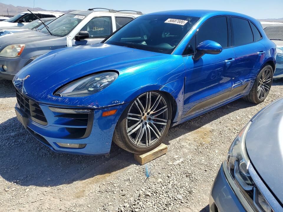 2017 PORSCHE Macan