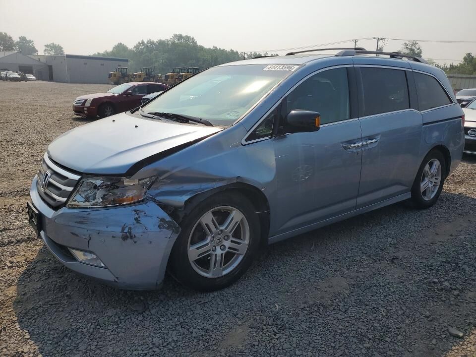 2013 HONDA Odyssey