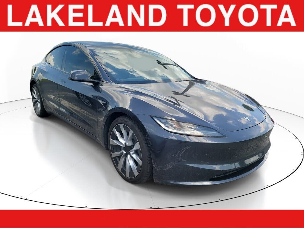 2024 TESLA Model 3