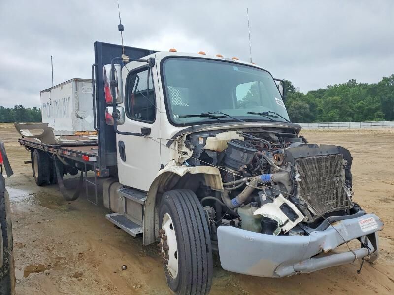 2015 FREIGHTLINER M2