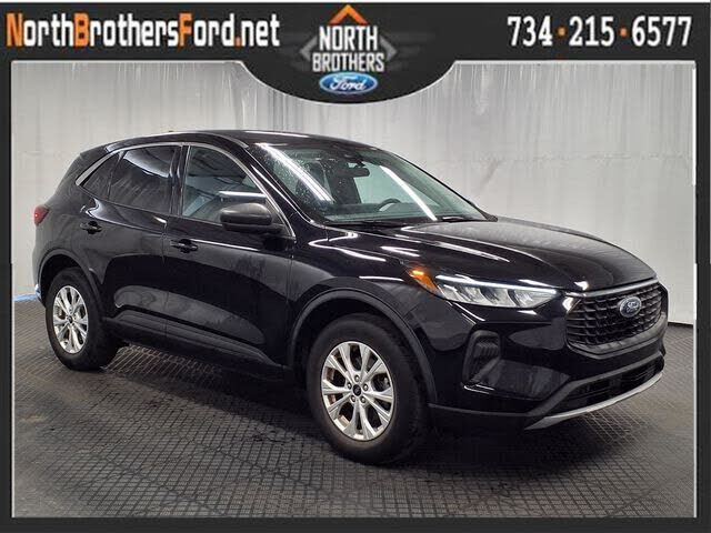 2023 FORD Escape