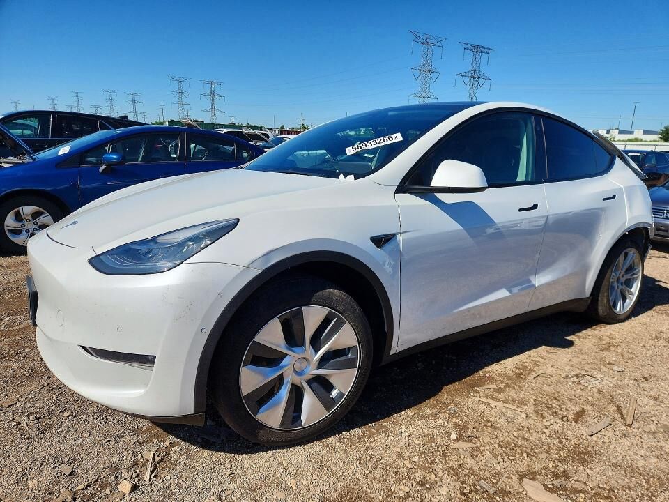 2021 TESLA Model Y