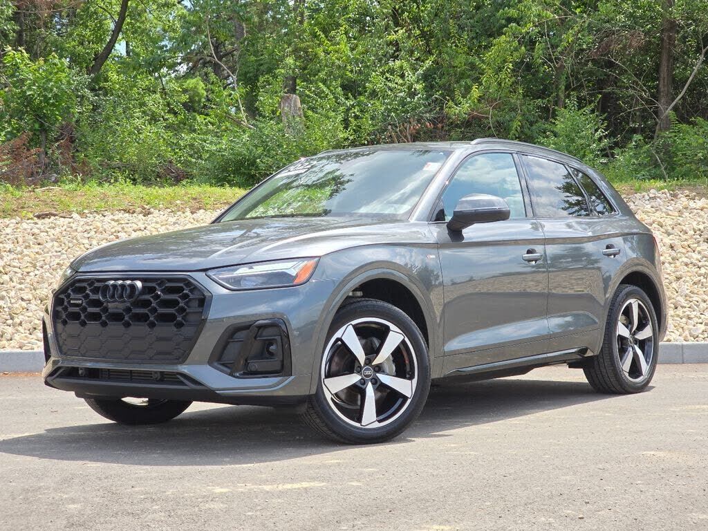 2022 AUDI Q5