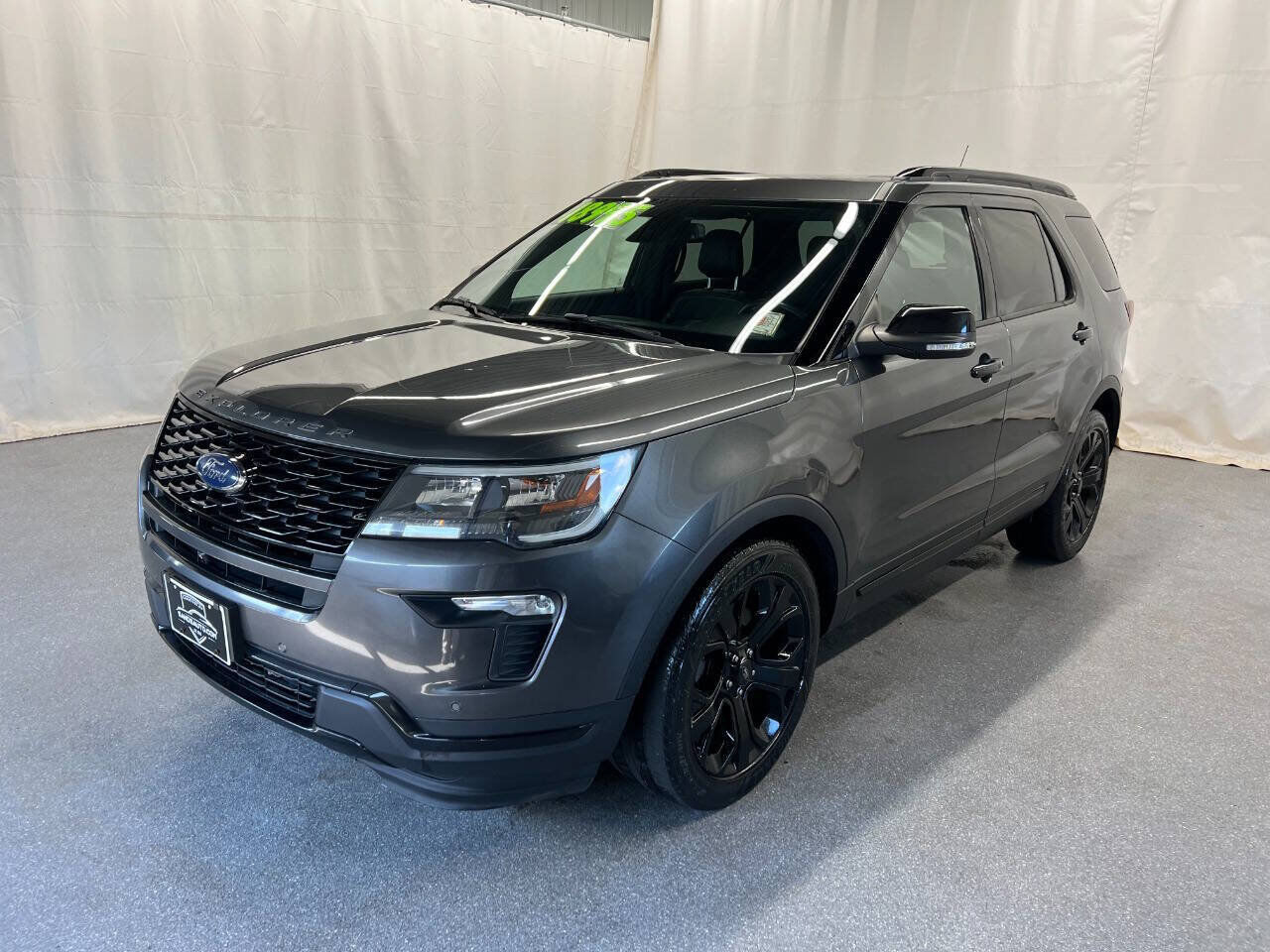 2019 FORD Explorer