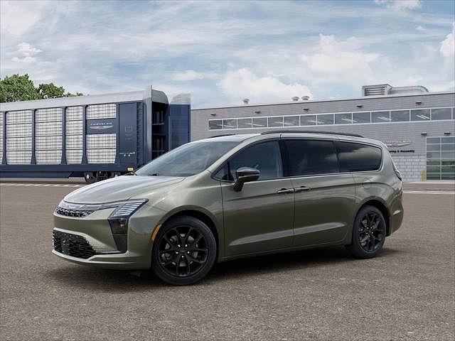 2027 CHRYSLER Pacifica