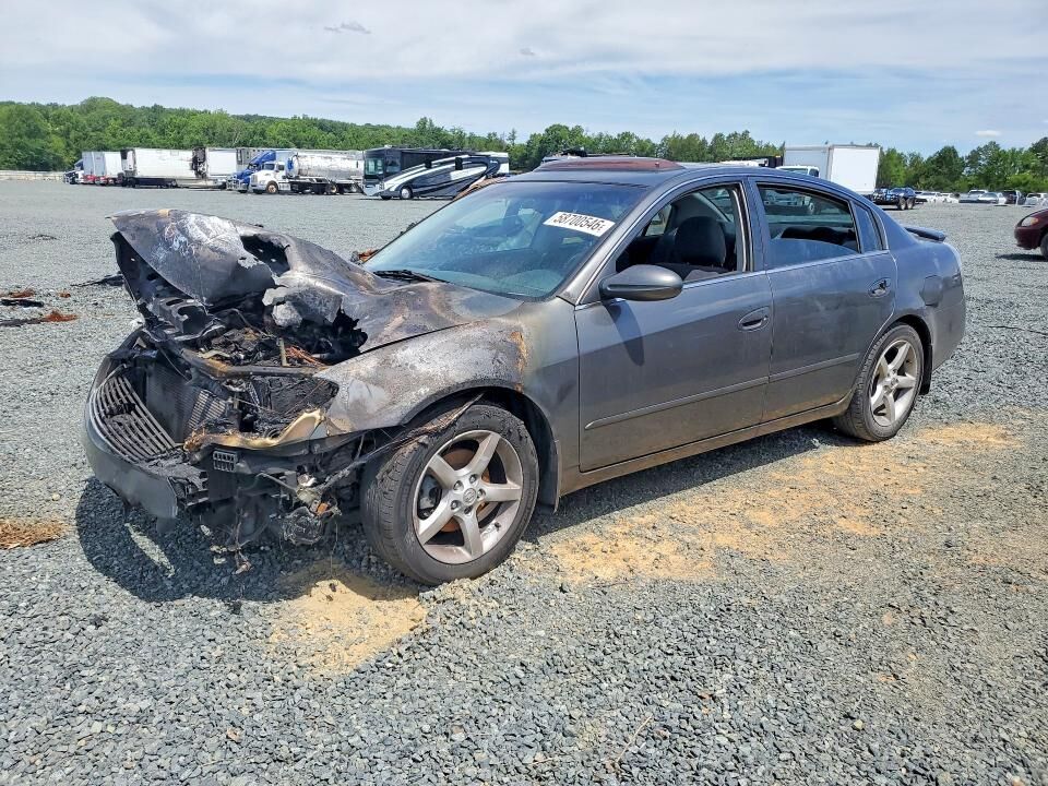 2005 NISSAN Altima