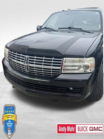 2011 LINCOLN Navigator