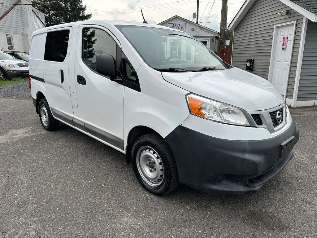 2016 NISSAN NV200