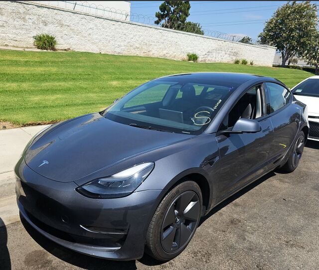 2023 TESLA Model 3