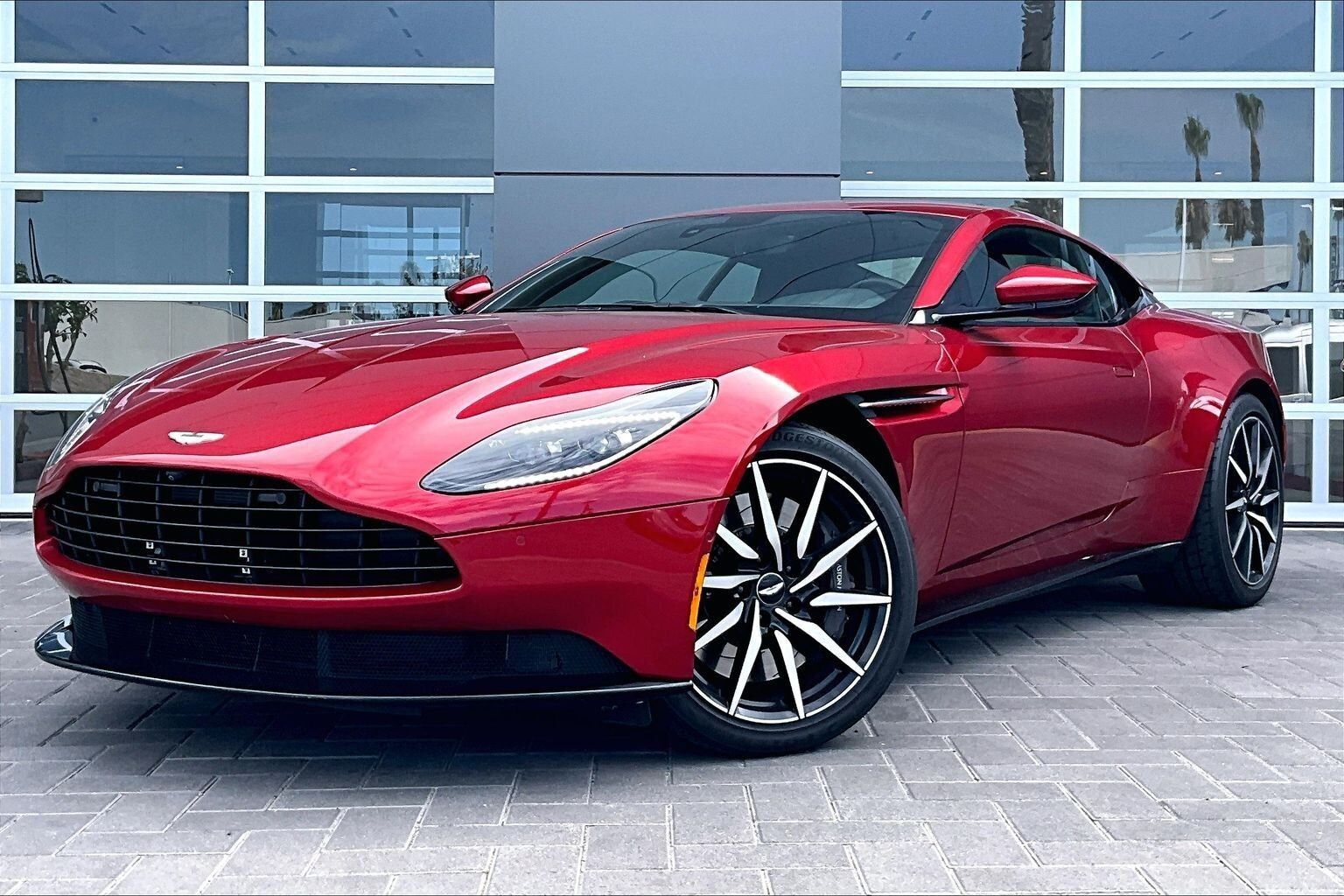 2023 ASTON MARTIN DB11