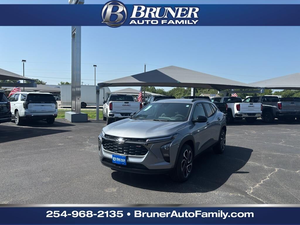 2026 CHEVROLET Trax