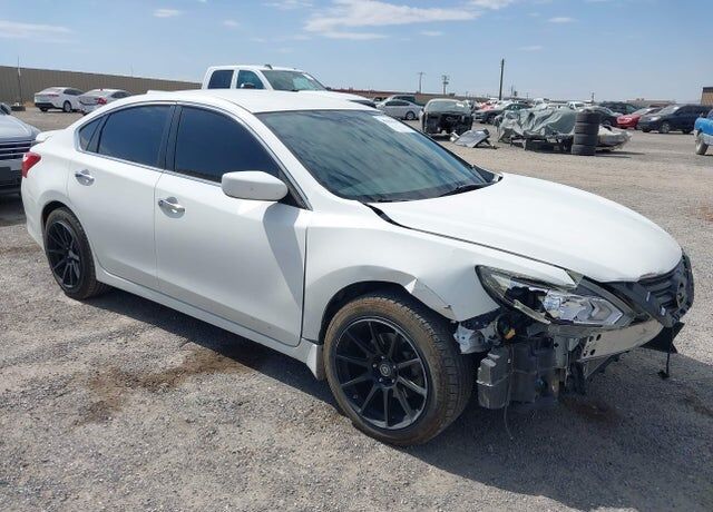 2016 NISSAN Altima