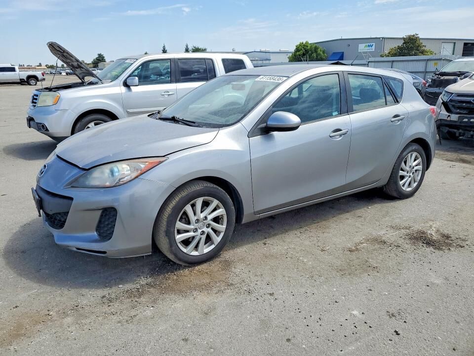 2012 MAZDA Mazda3
