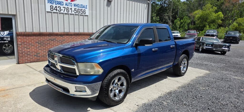 2011 DODGE Ram