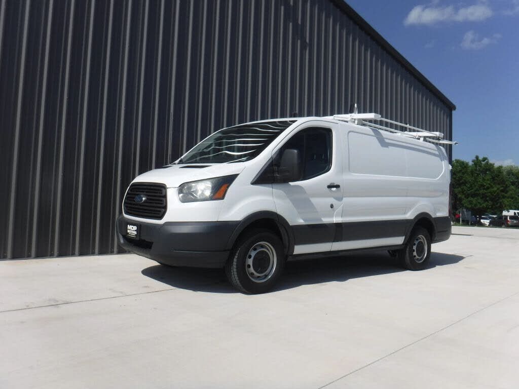 2015 FORD Transit