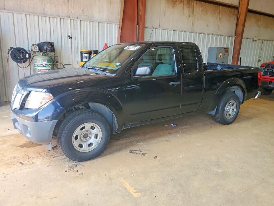 2013 NISSAN Frontier